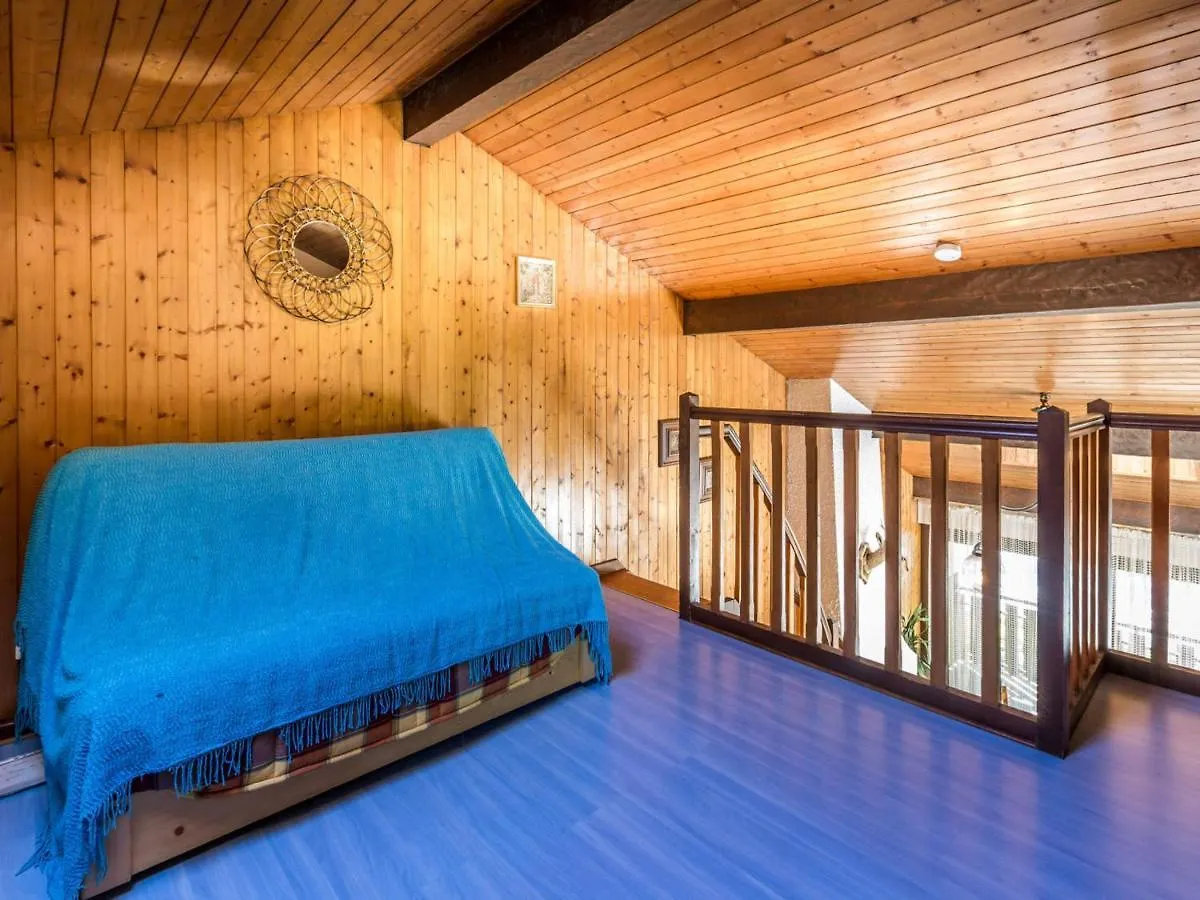 Duplex 2 Chambres Au Centre Village, Proche Pistes, Avec Garage Et Balcon - Fr-1-437-28 La Clusaz