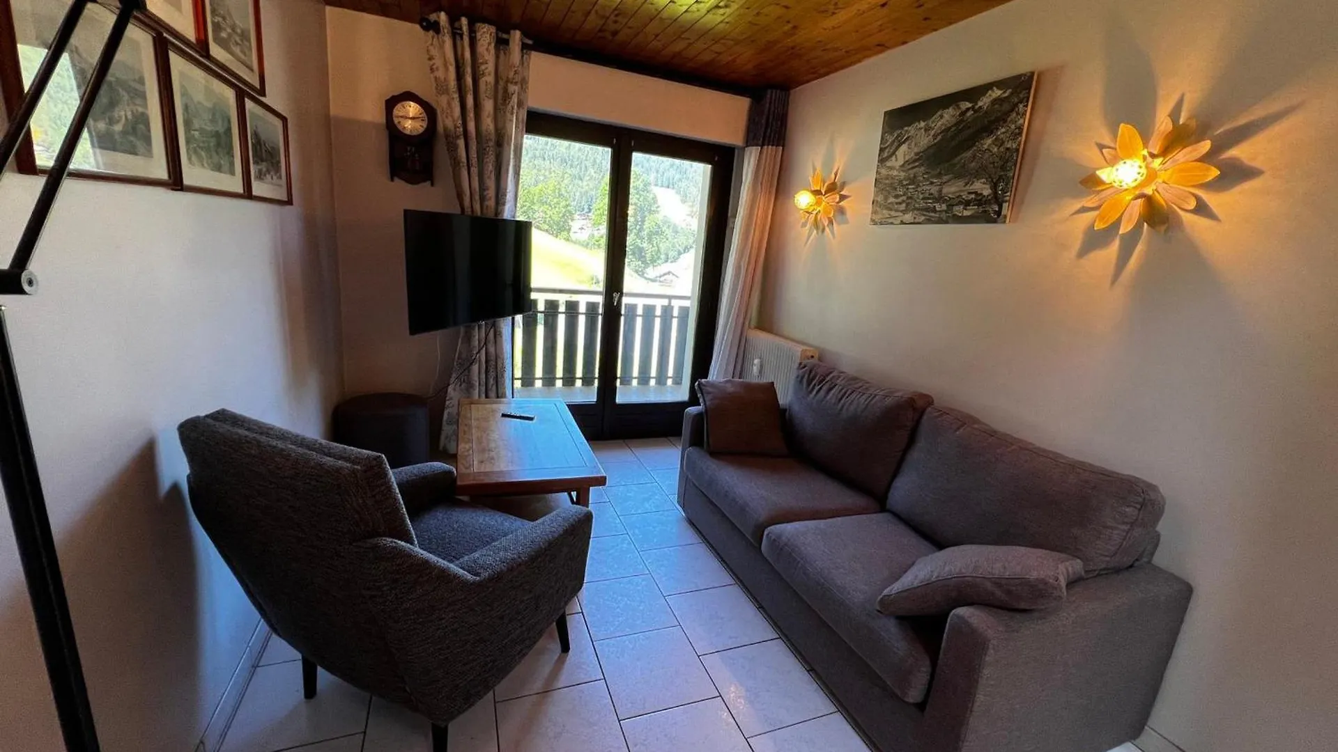 Apartment Duplex 2 Chambres Au Centre Village, Proche Pistes, Avec Garage Et Balcon - Fr-1-437-28 La Clusaz France